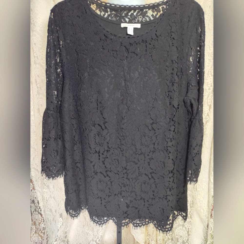 Black Lace Women's Top. NWOT